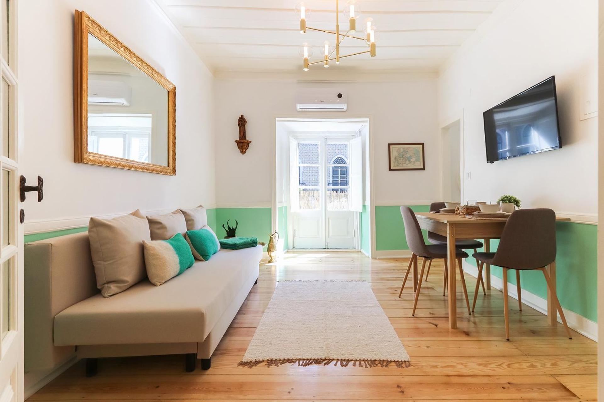 Ferienwohnung Castelo Premium By Homing Lissabon Exterior foto